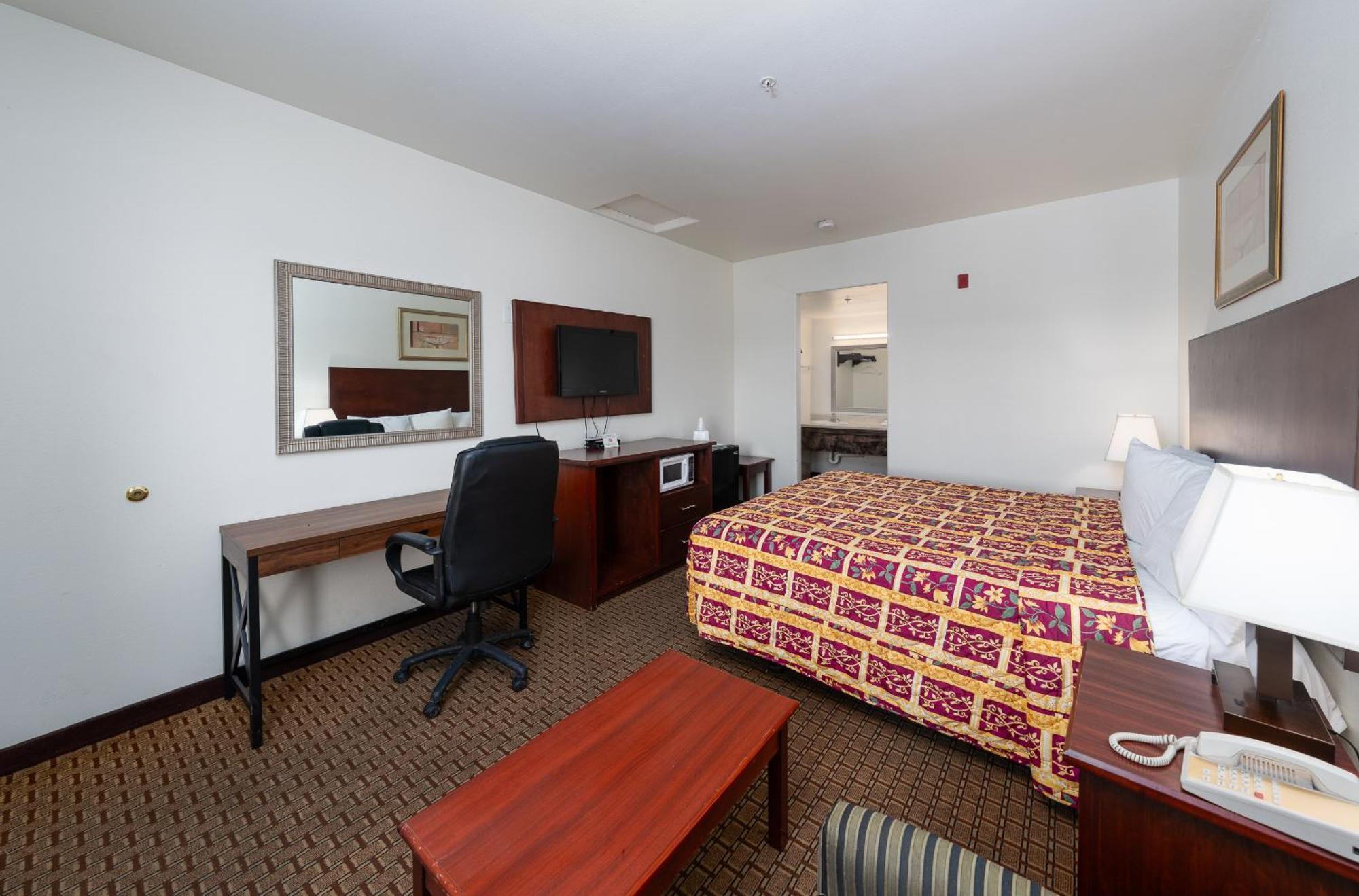 America Inn & Suites Риджкрест Екстериор снимка